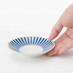Vaisselle^Muji Assiette en porcelaine Hasami - Motif rayures éventail, Petite