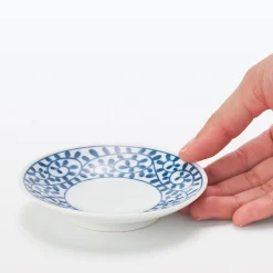Vaisselle^Muji Assiette en porcelaine Hasami  ‐  Motifs arabesque
