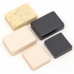 Bain Et Douche^Muji Barre nettoyante visage hydratante vegan format voyage