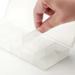 Boîtes Et Flacons Réutilisables|Flacons De Voyage Et Piluliers^Muji Pilulier à compartiments en PP