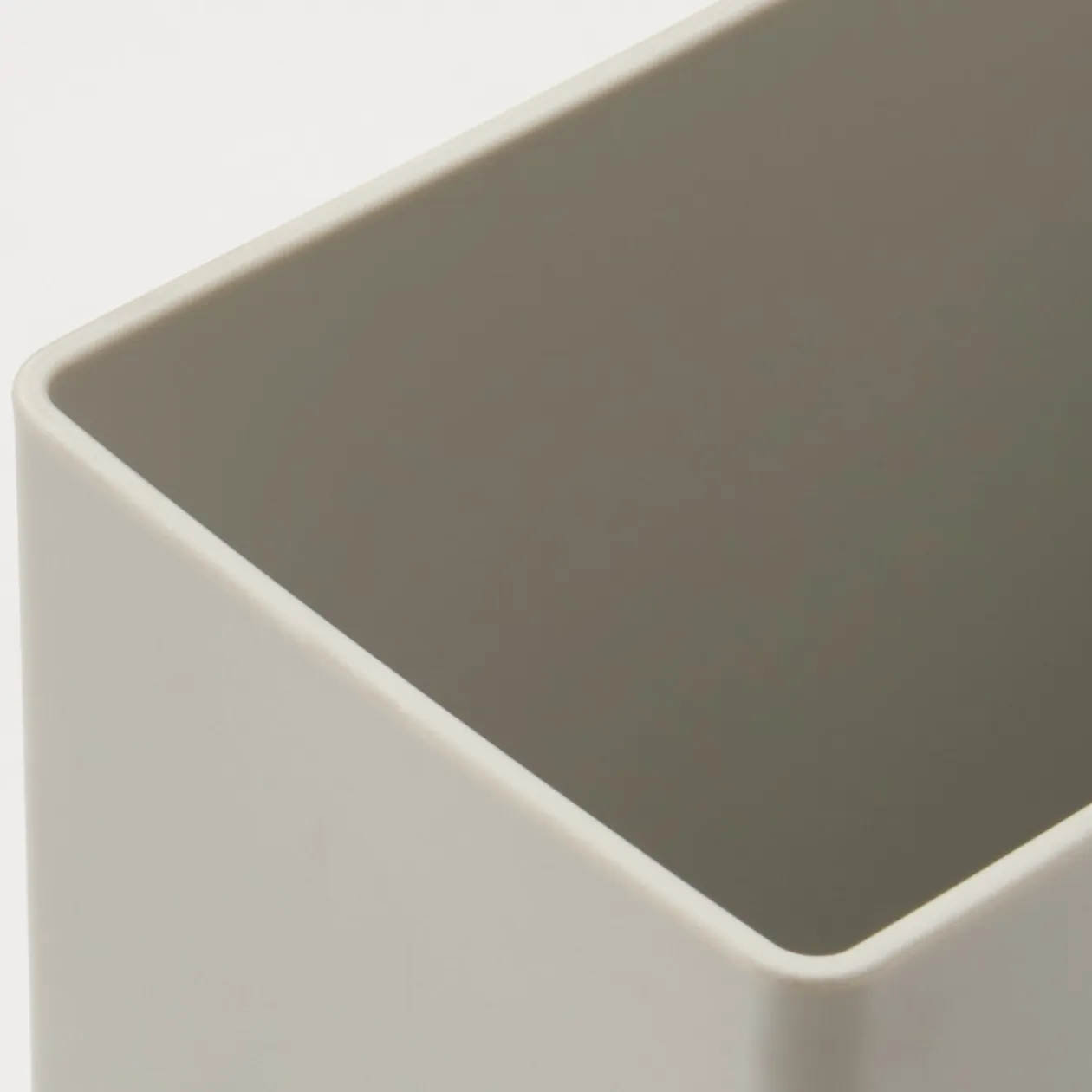 Corbeilles Et Poubelles^Muji Poubelle rectangulaire en PP à couvercle ‐0.9L