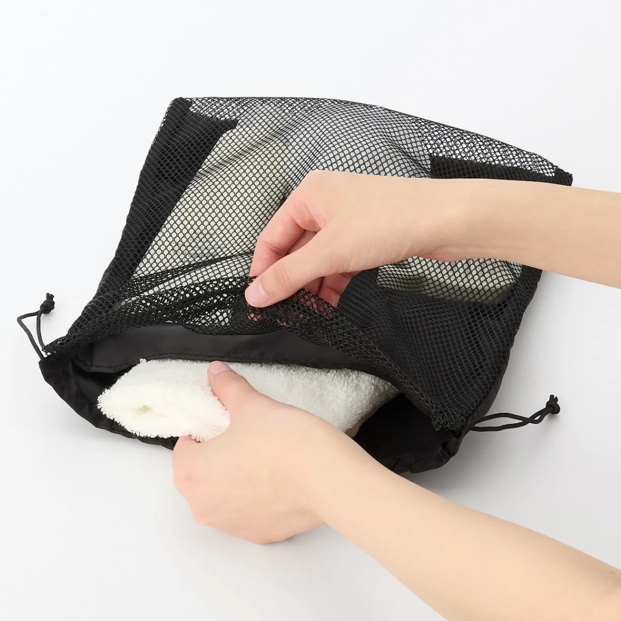 Packing Cubes Et Accessoires De Voyage^Muji Sac à cordon en maille - Modèle moyen