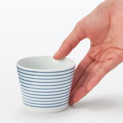 Vaisselle^Muji Tasse à saké en porcelaine Hasami - Motif rayures