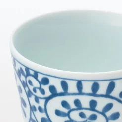 Vaisselle^Muji Tasse à saké en porcelaine Hasami - Motif arabesque