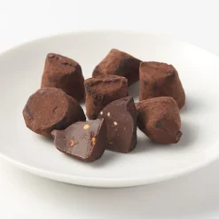 Chocolat Et Bonbons^Muji Truffes fantaisie au cacao et à la noisette