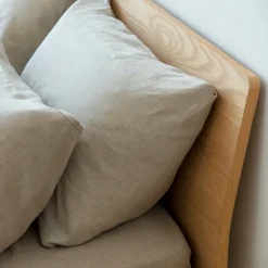 Lits^Muji Tête de lit plateforme double en chêne